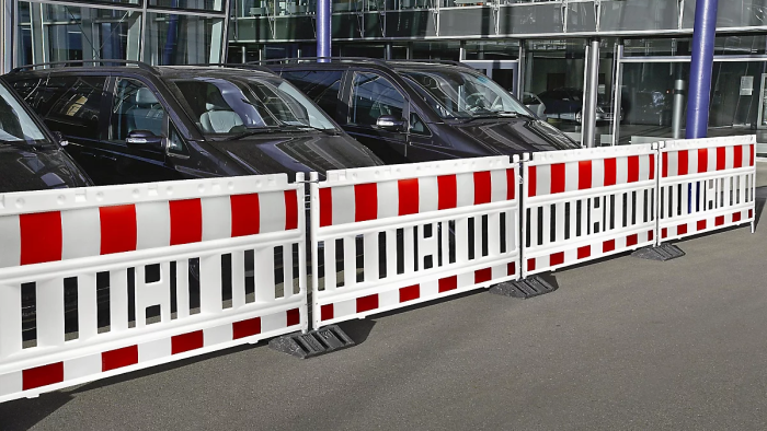 ღობეები და უსაფრთხოების ბარიერები