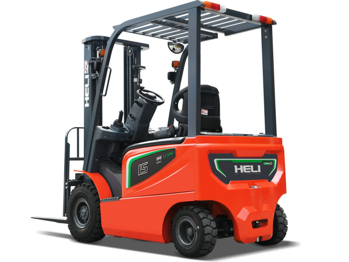 დამტვირთველი Heli CPD15